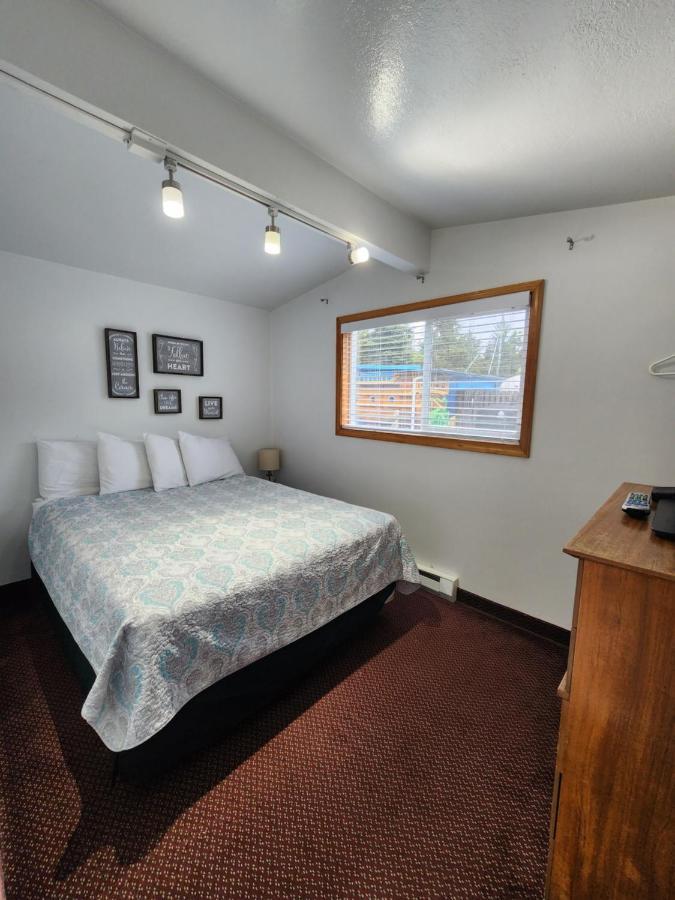 Plainview Motel Coos Bay Exterior photo